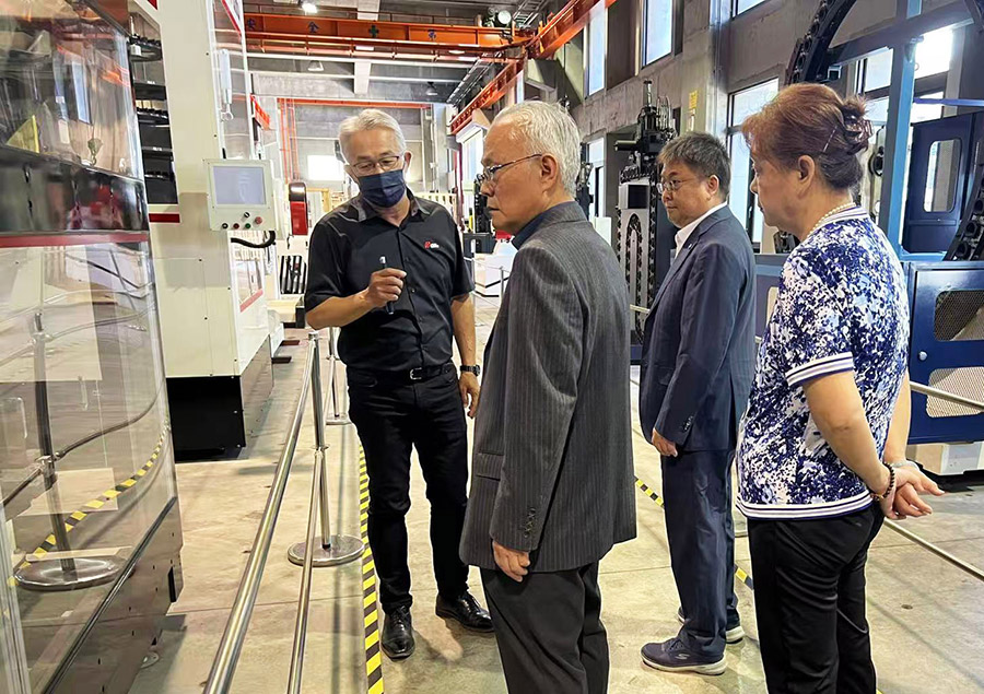 工廠參觀-1-xiu.jpg